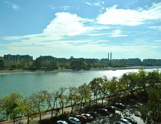 view_from_maven7_budapest_office_1392033929.jpg_560x431